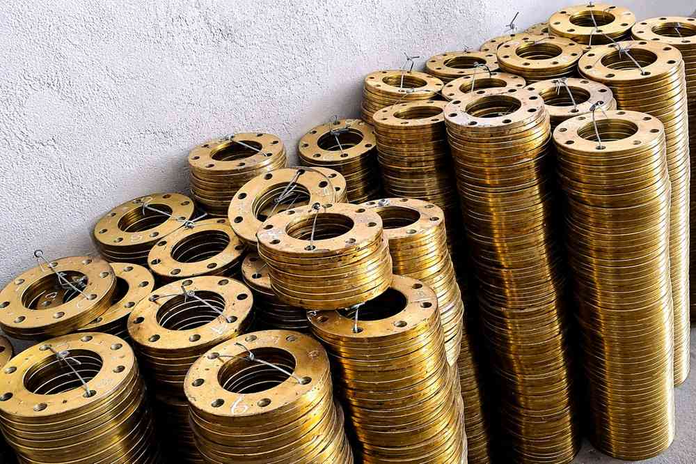 Fasteners & Flanges